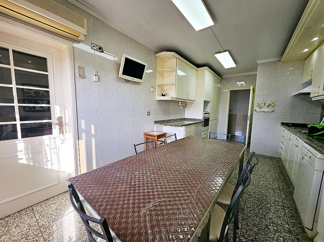 Apartamento T5 à venda em Venteira, Amadora — foto 22