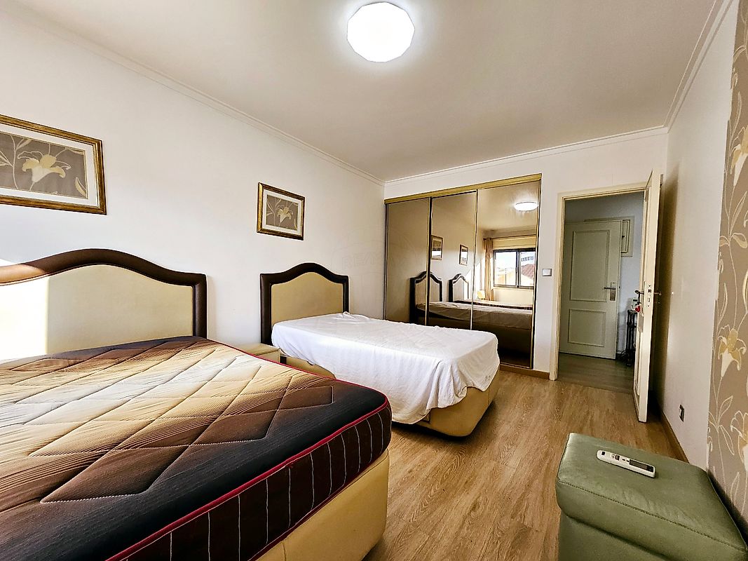 Apartamento T5 à venda em Venteira, Amadora — foto 35