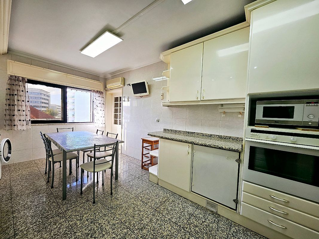Apartamento T5 à venda em Venteira, Amadora — foto 21