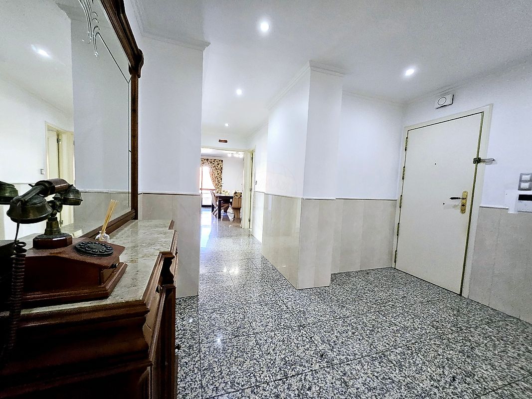 Apartamento T5 à venda em Venteira, Amadora — foto 33