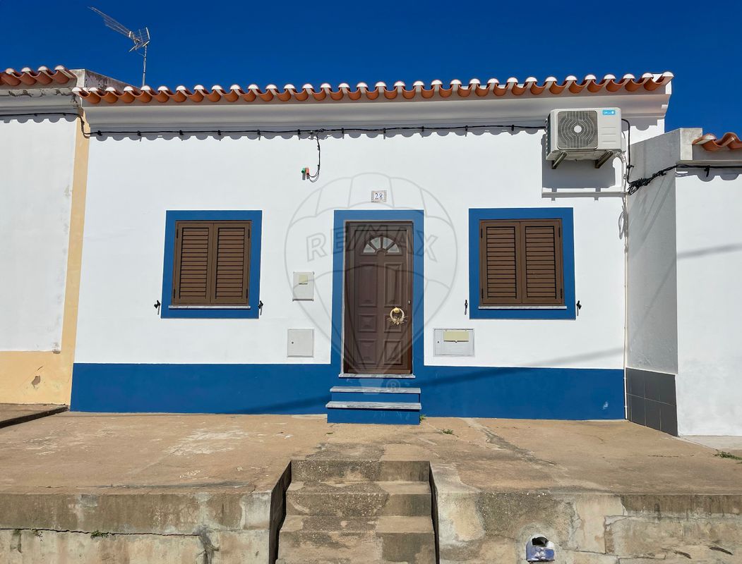 Moradia T2 para venda