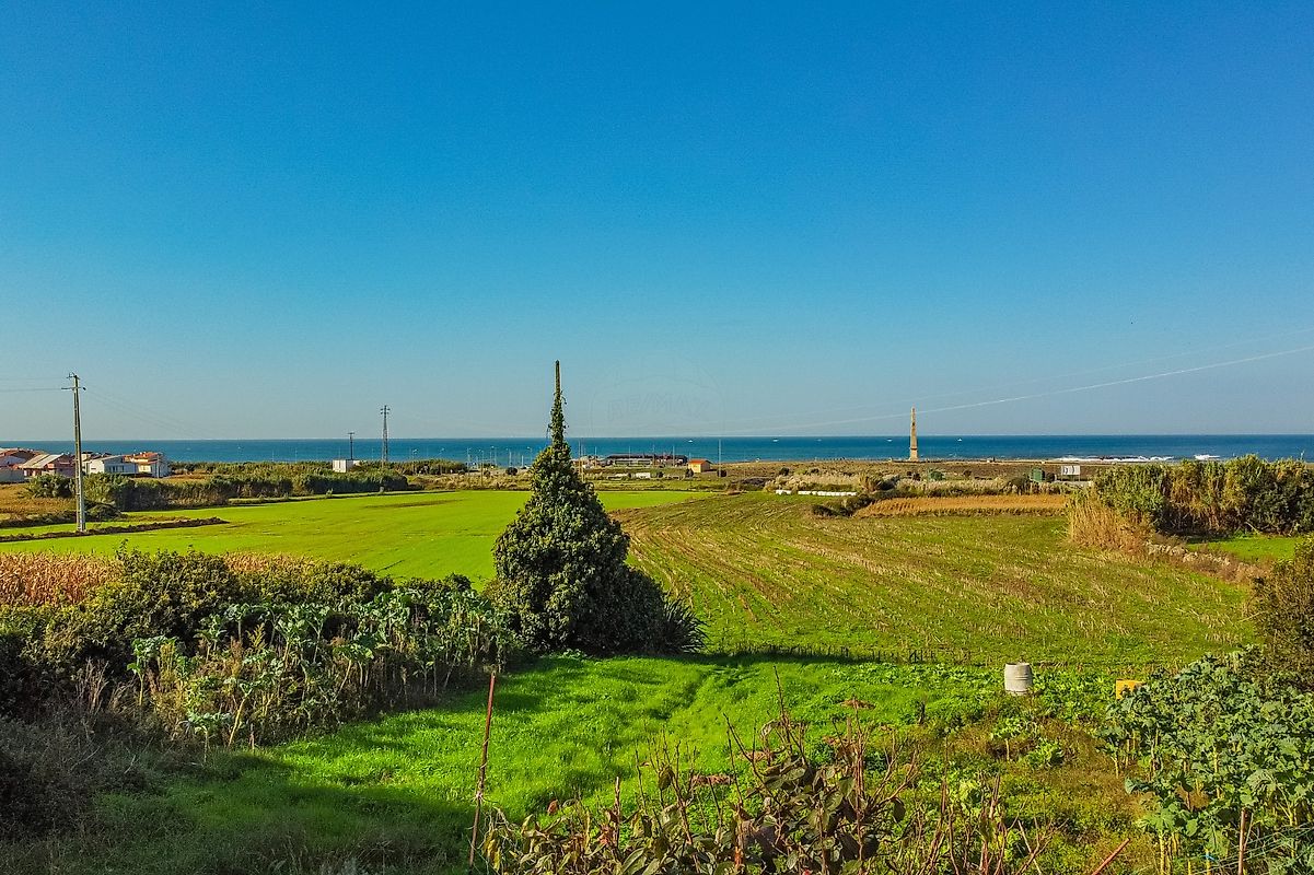 Land for sale in Matosinhos, Portugal — €390,000