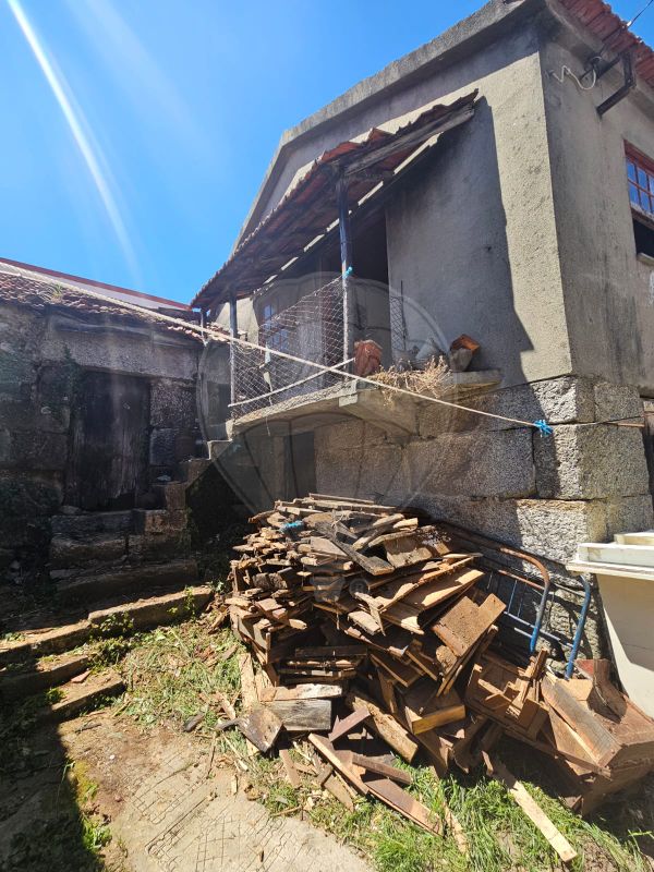 Moradia T2 para venda