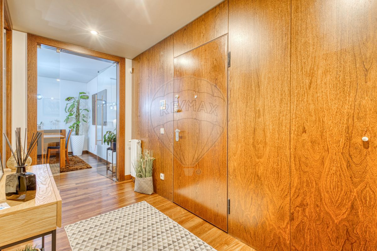 listing 123821361-379 picture-0