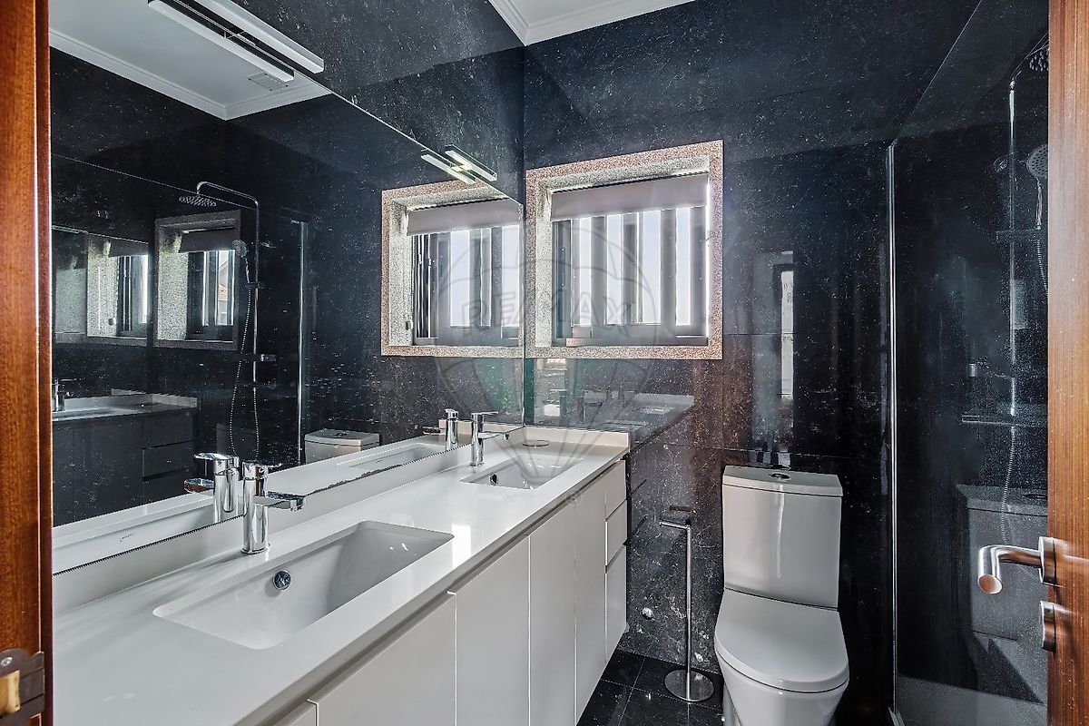 listing 123821401-23 picture-0