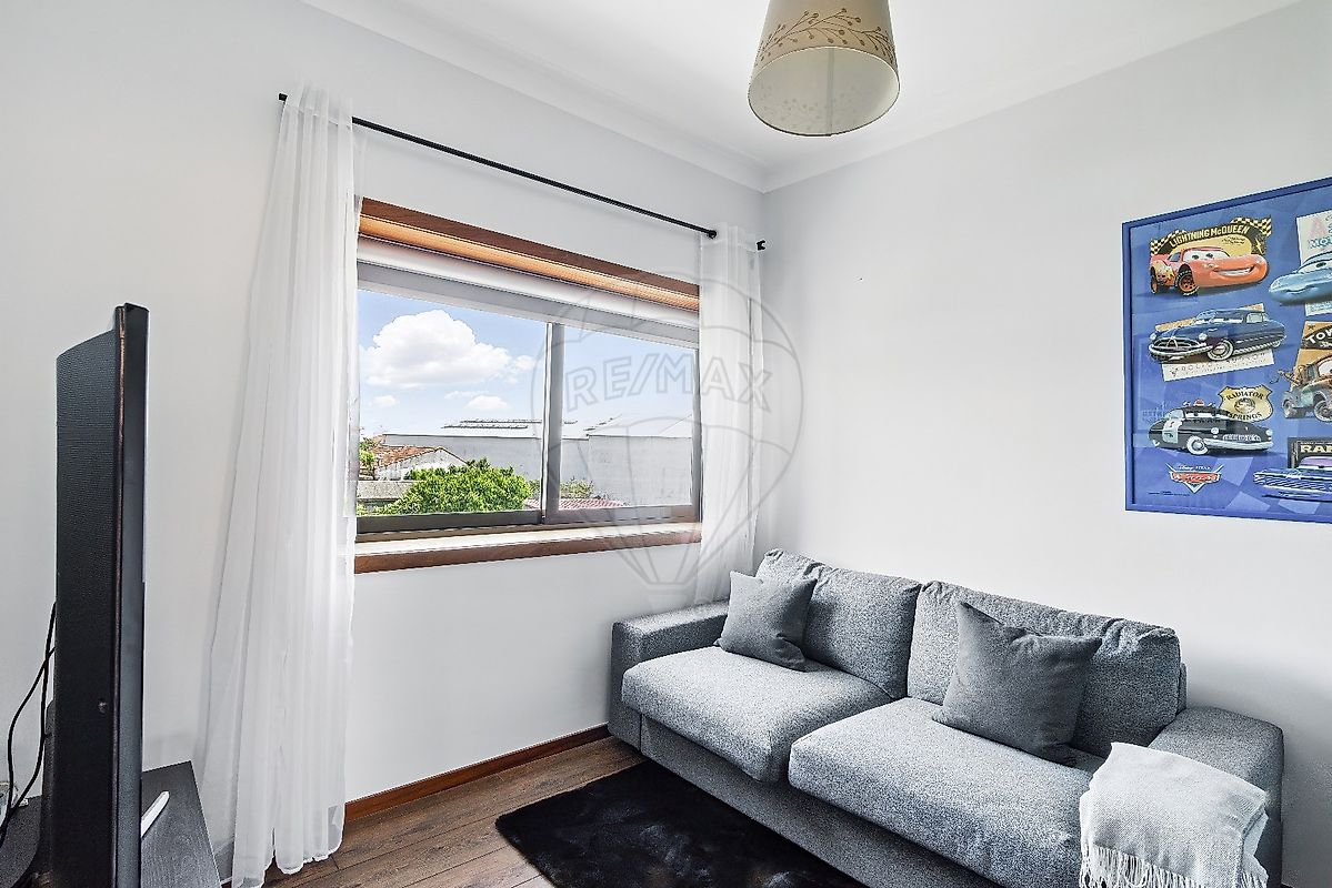 listing 123821401-23 picture-0