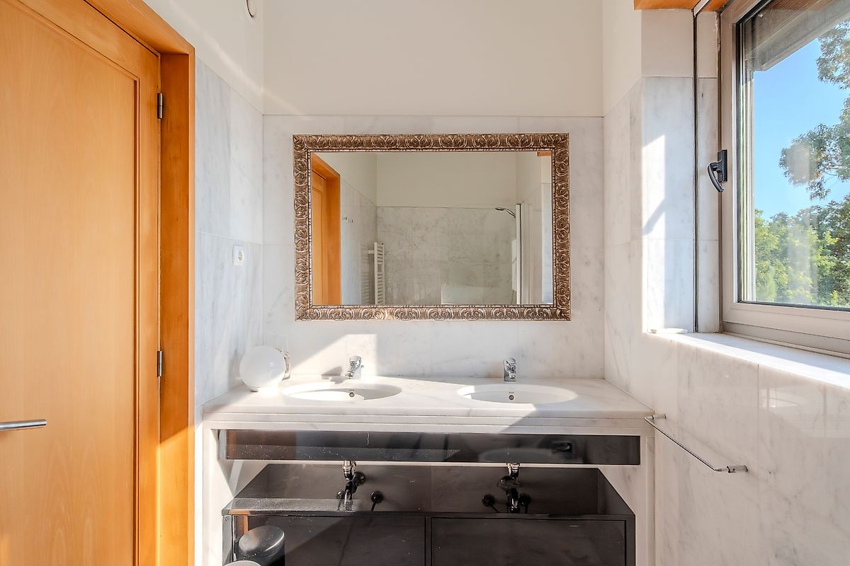 listing 123821412-18 picture-0