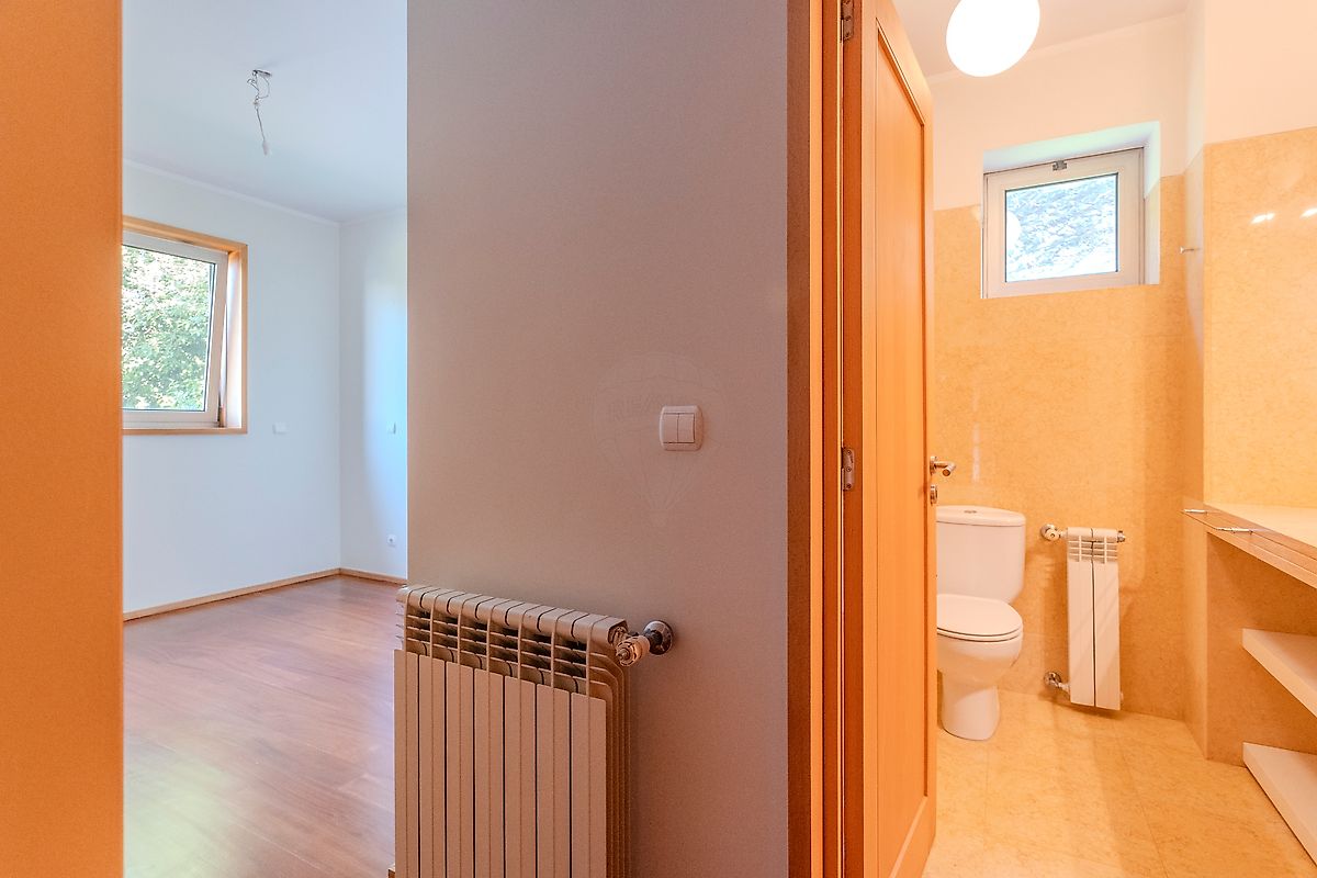 listing 123821412-18 picture-0