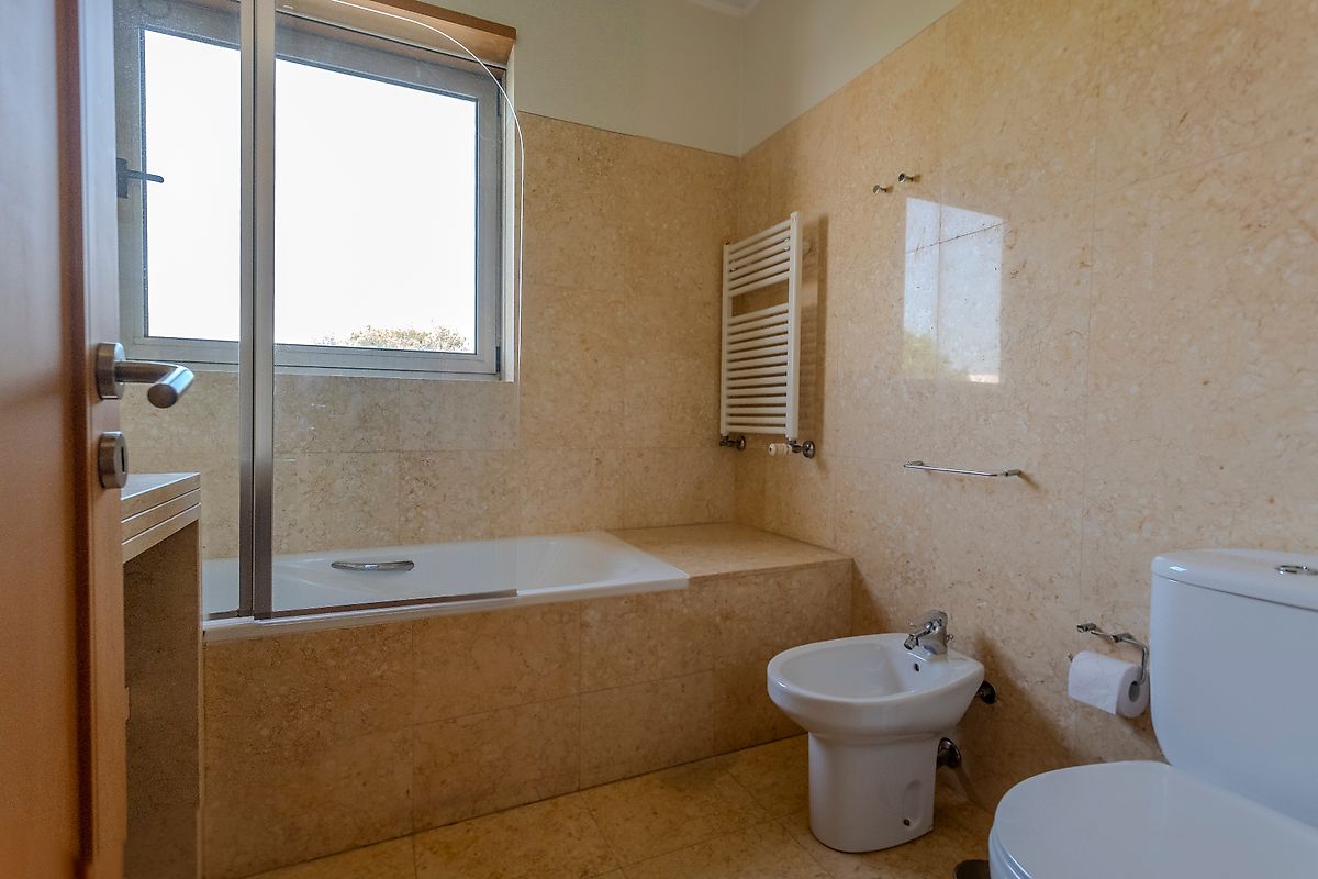 listing 123821412-18 picture-0