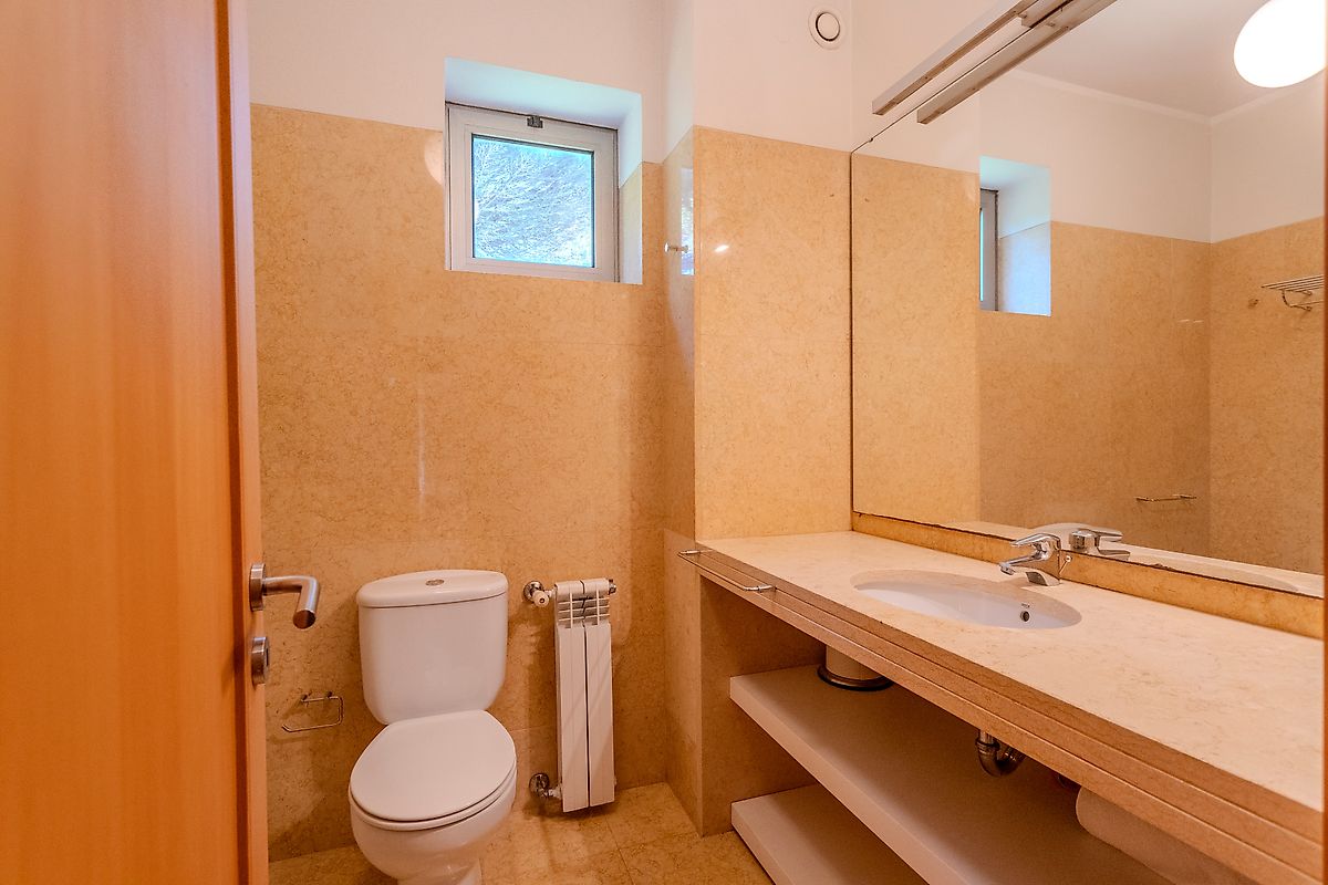 listing 123821412-18 picture-0