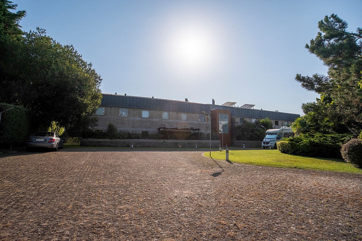 listing 123821412-18 picture-0