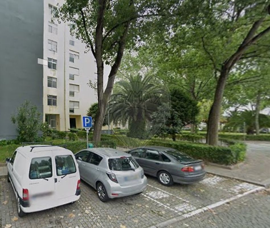 Apartamento T4 para venda