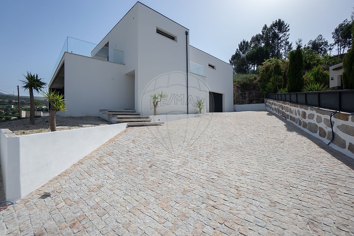 Moradia - Avessadas e Rosém, Marco de Canaveses, Porto