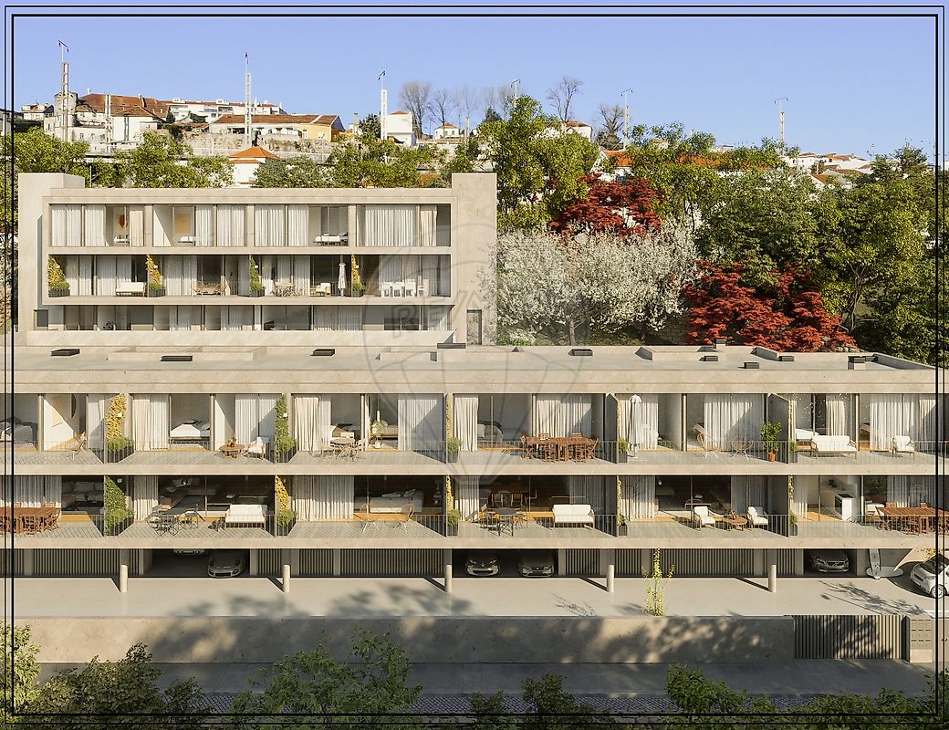 Apartamento T3 à venda em Porto