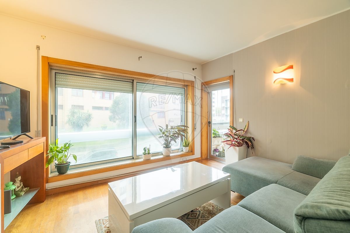 Apartamento T2 à venda em Maia