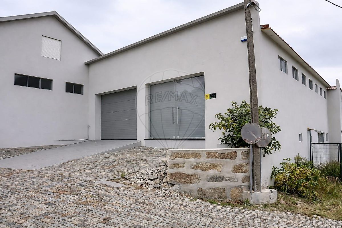Armazém - Penamaior, Paços de Ferreira, Porto
