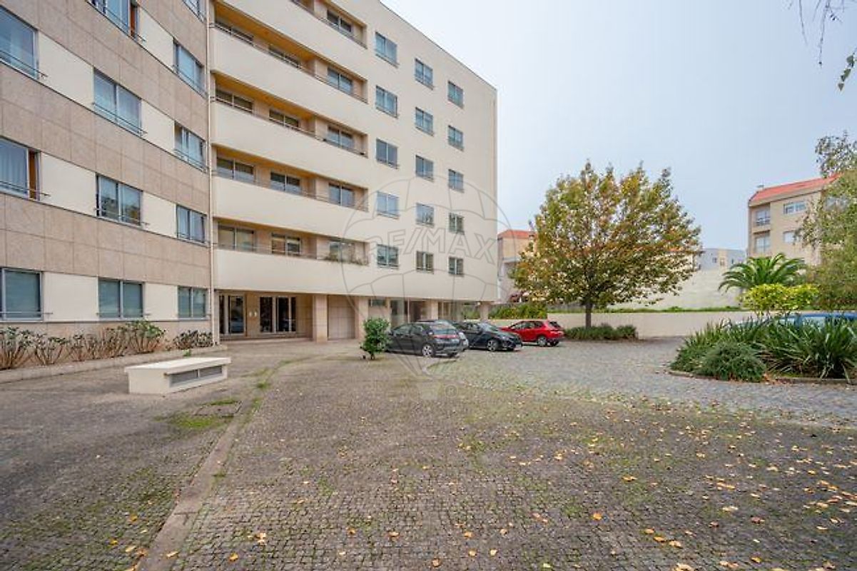 Apartamento T3 à venda em Porto