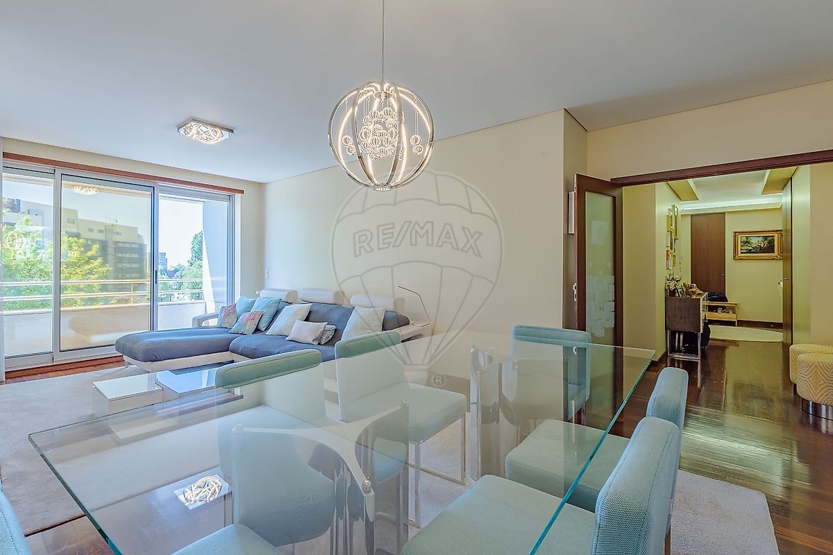 Apartamento T2 à venda em Porto