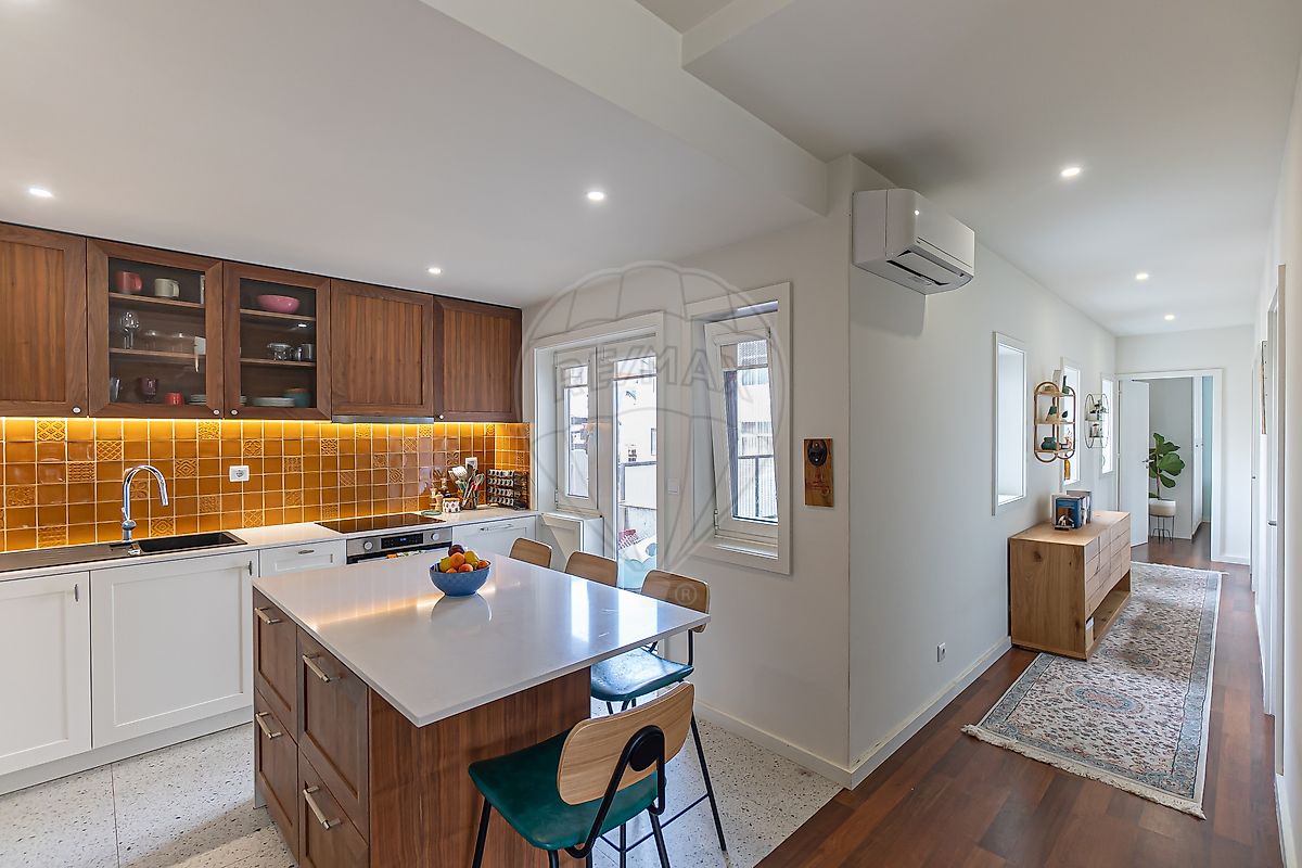 Apartamento T3 à venda em Porto