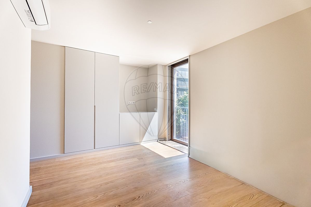 Apartamento T4 à venda em Santa Marinha e São Pedro da Afurada, Vila Nova de Gaia — foto 9