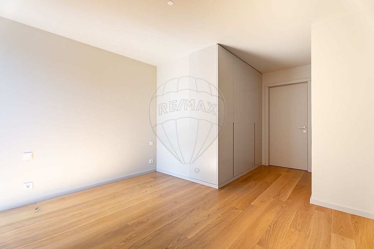 Apartamento T4 à venda em Santa Marinha e São Pedro da Afurada, Vila Nova de Gaia — foto 9