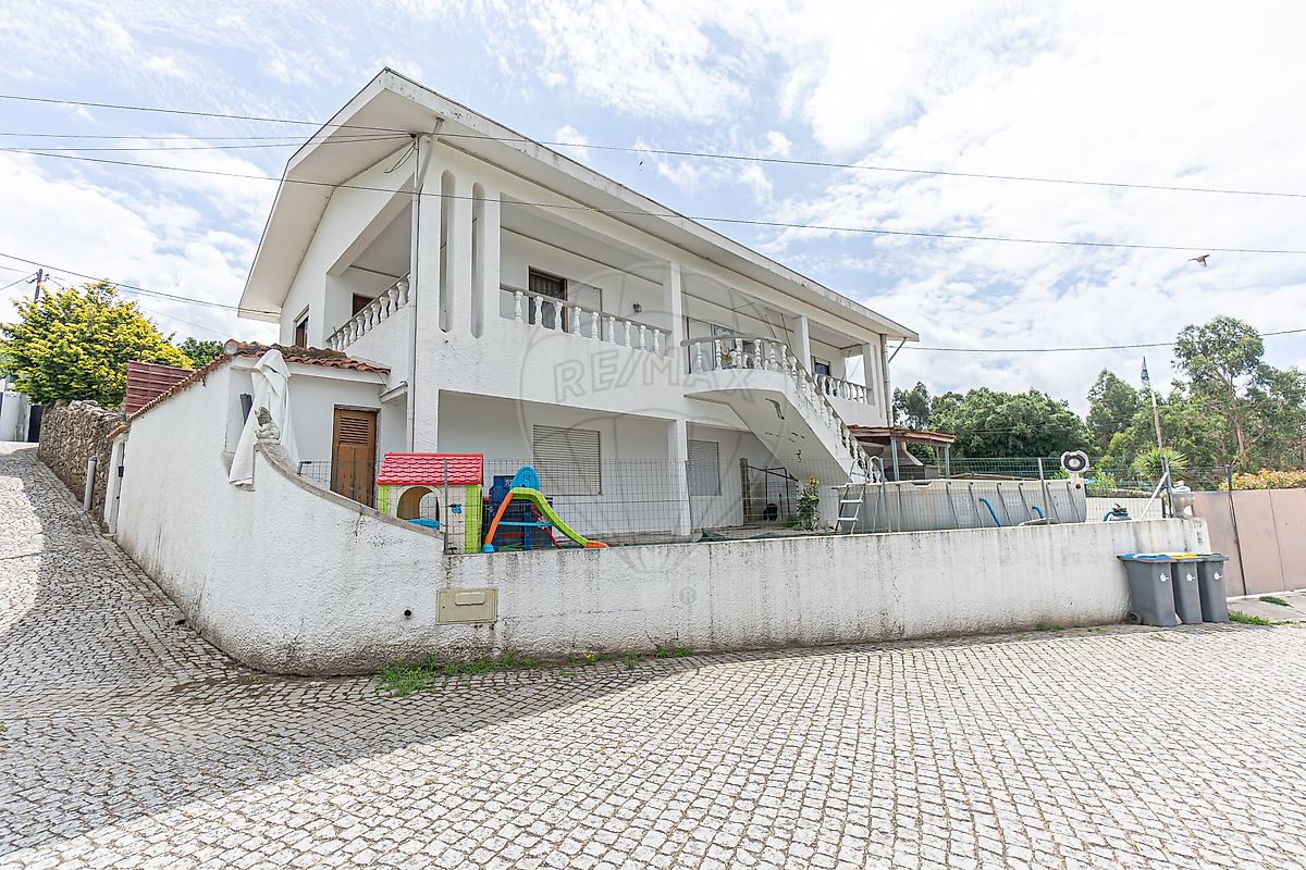 Apartamento - Nogueira e Silva Escura, Maia, Porto