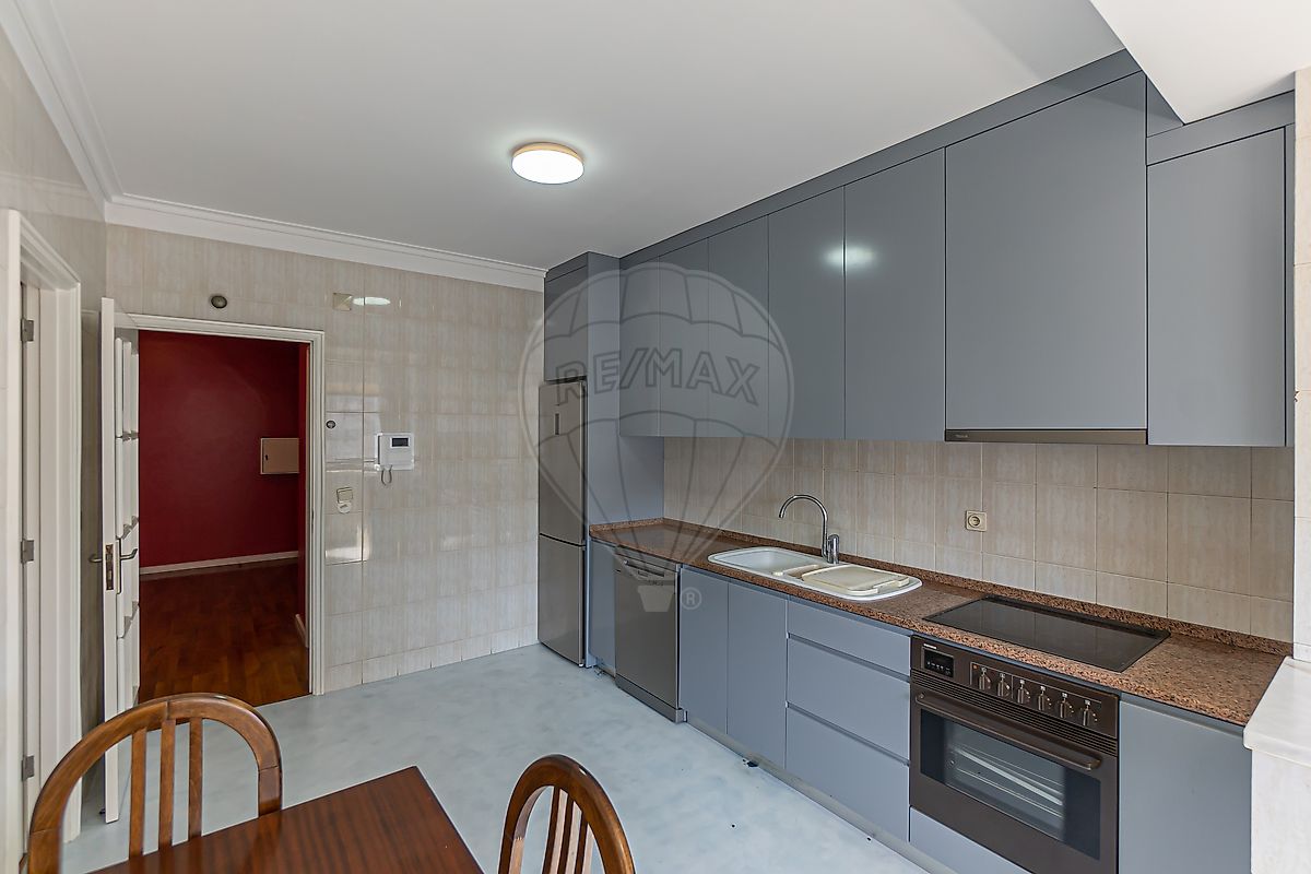 Apartamento T3 à venda em Mafamude e Vilar do Paraíso, Vila Nova de Gaia — foto 10