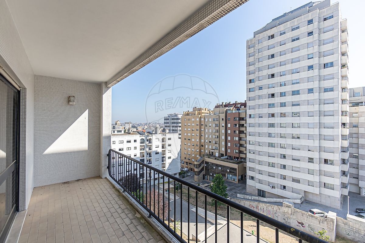 Apartamento T3 à venda em Mafamude e Vilar do Paraíso, Vila Nova de Gaia — foto 7