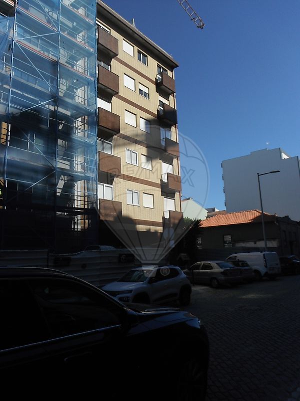 Apartamento T2 à venda em Porto