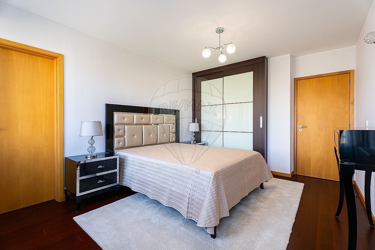 Apartamento T5 à venda em Lordelo do Ouro e Massarelos, Porto — foto 36