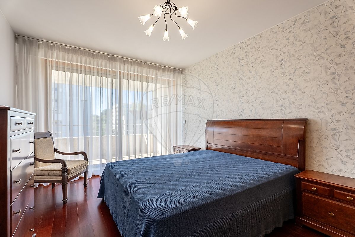 Apartamento T5 à venda em Lordelo do Ouro e Massarelos, Porto — foto 32