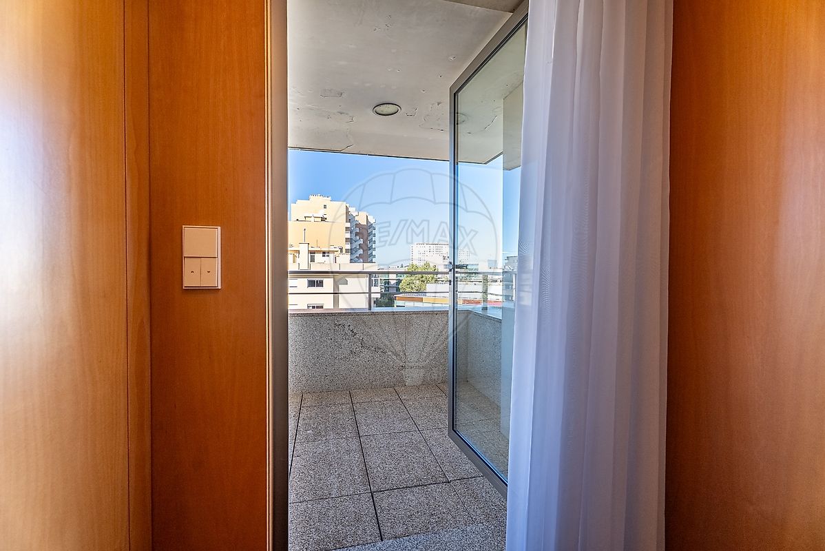 Apartamento T5 à venda em Lordelo do Ouro e Massarelos, Porto — foto 19