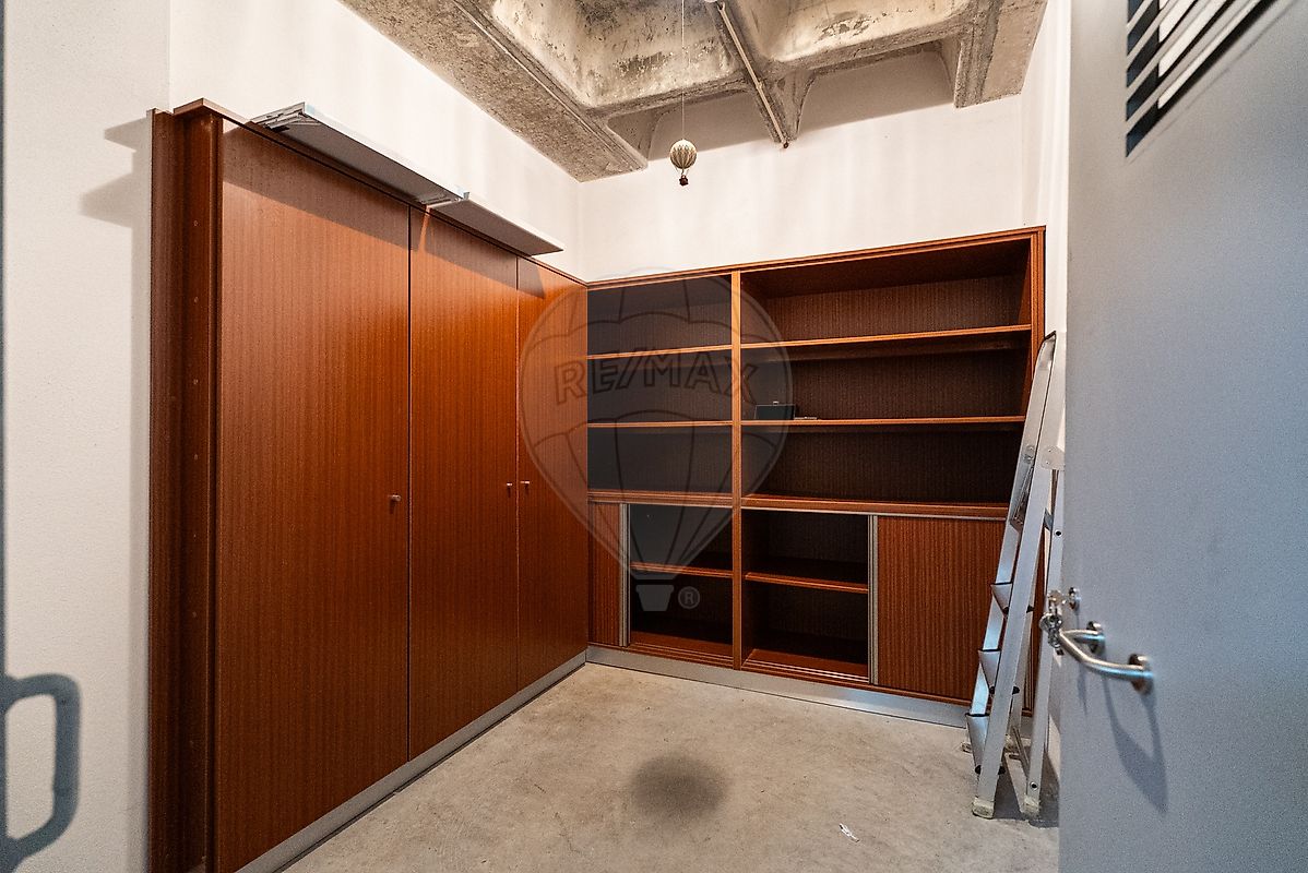 Apartamento T5 à venda em Lordelo do Ouro e Massarelos, Porto — foto 39