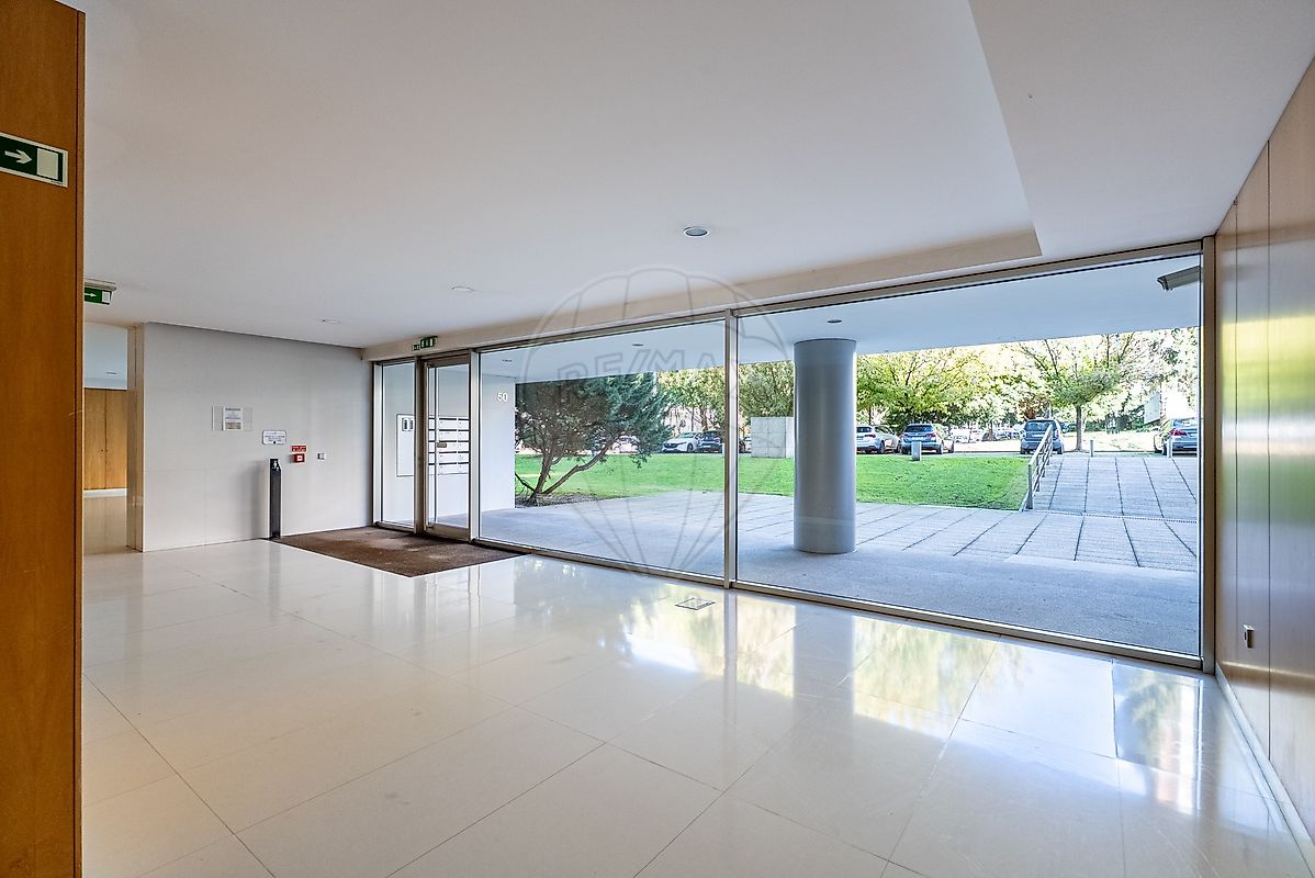 Apartamento T5 à venda em Lordelo do Ouro e Massarelos, Porto — foto 10