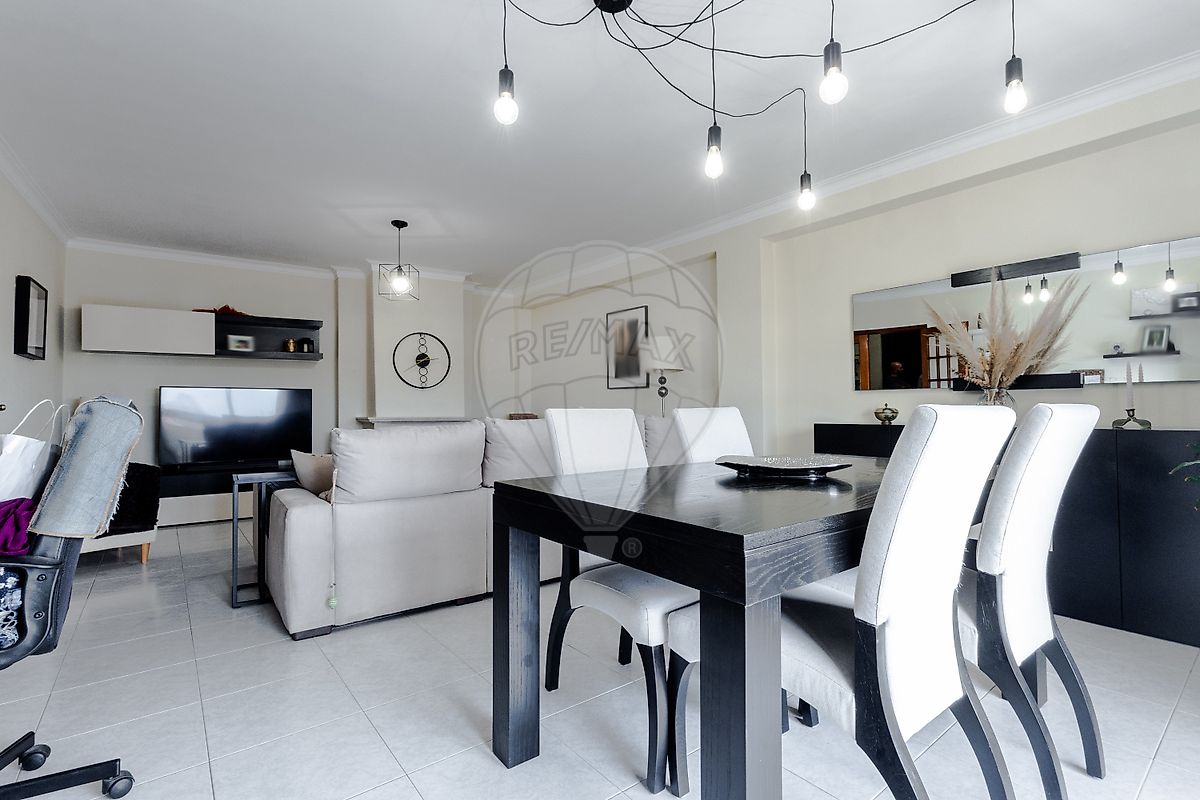 Apartamento T2 - Vila Nova da Telha, Maia, Porto
