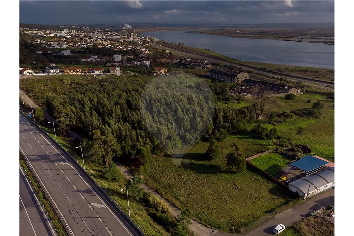 Land for sale in Figueira da Foz, Portugal — €750,000