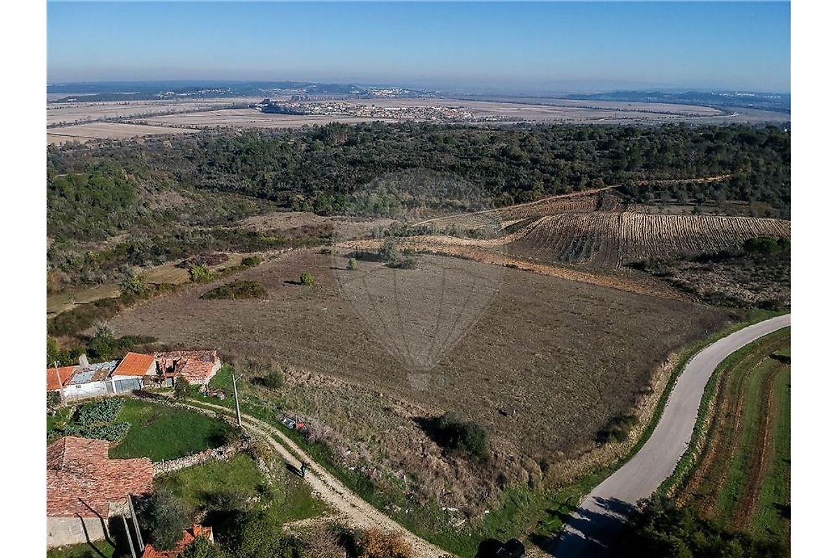 Terreno à venda em Montemor-o-Velho