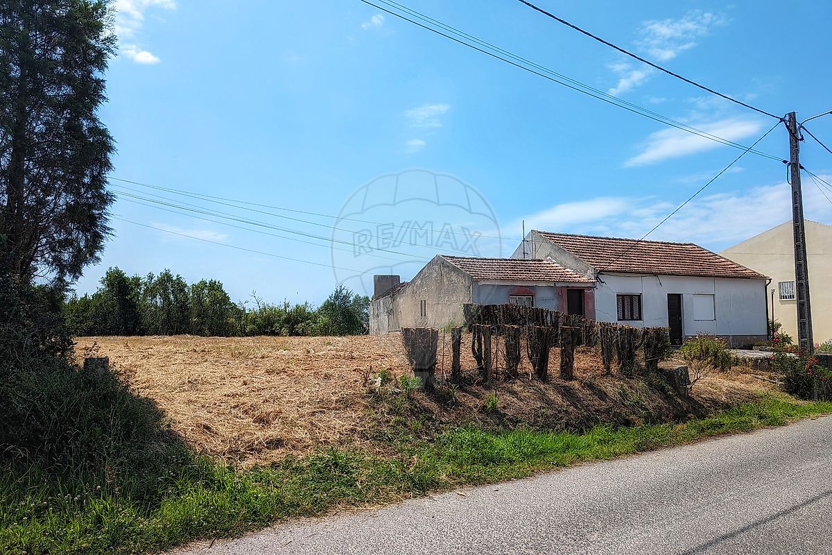 Land for sale in Figueira da Foz, Portugal — €53,000