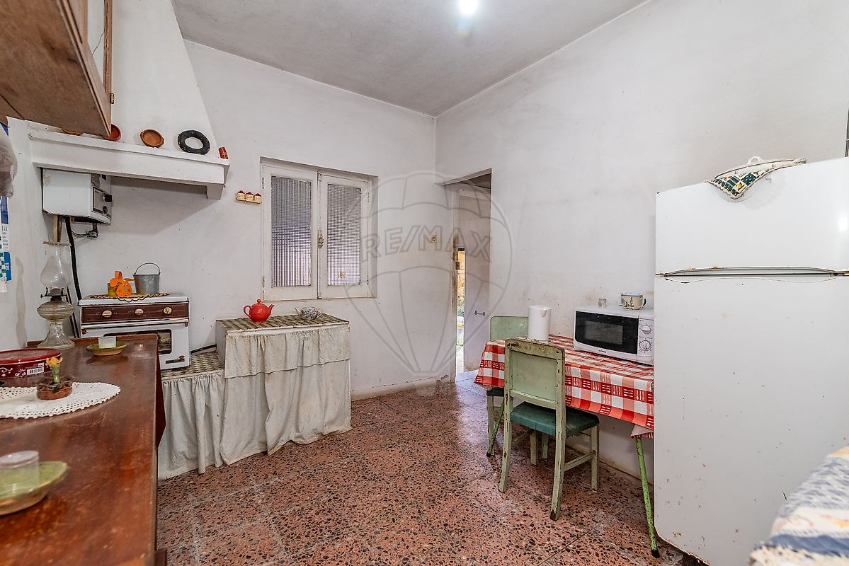 listing 123831150-44 picture-0