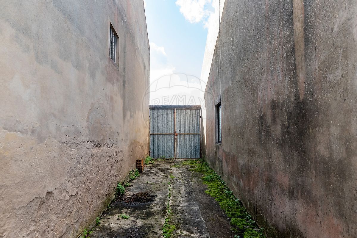 listing 123831150-44 picture-0