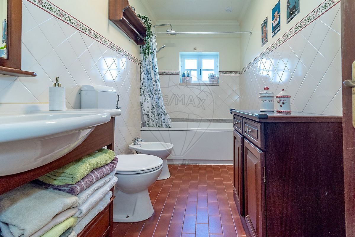 listing 123831140-56 picture-0
