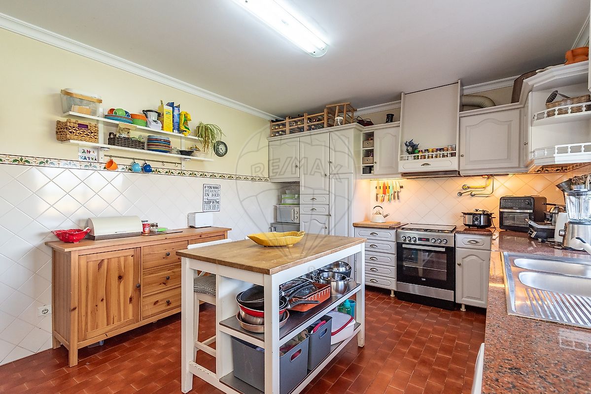 listing 123831140-56 picture-0