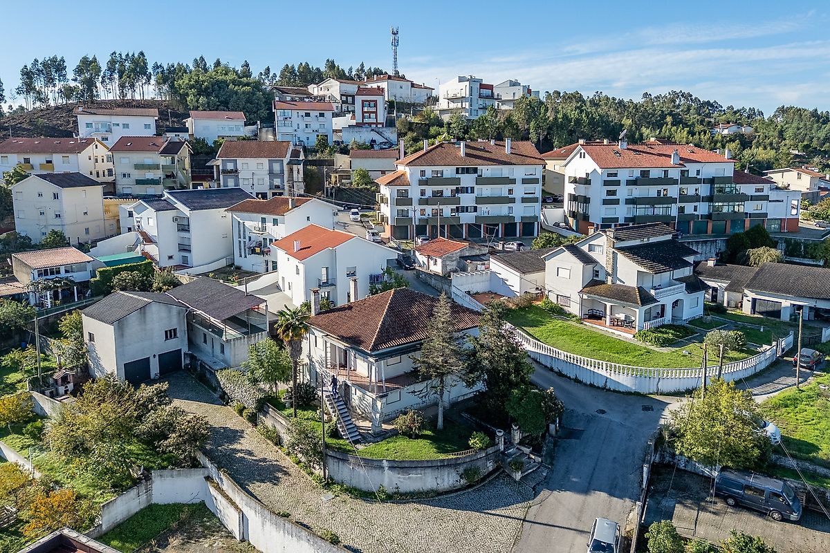 Moradia T10 para venda