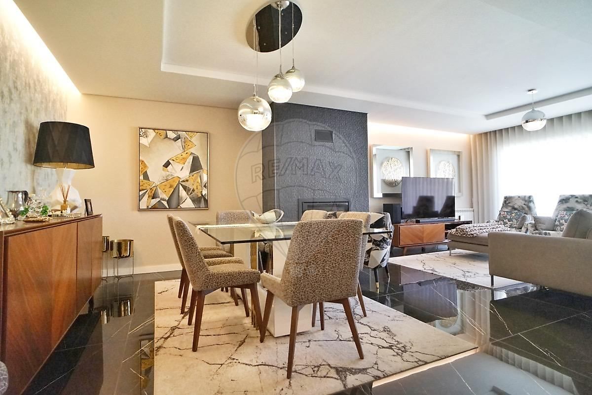 Apartamento T4 à venda em Figueira da Foz