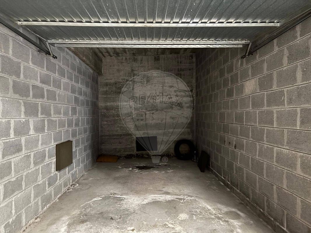 Garagem para arrendar em Figueira da Foz