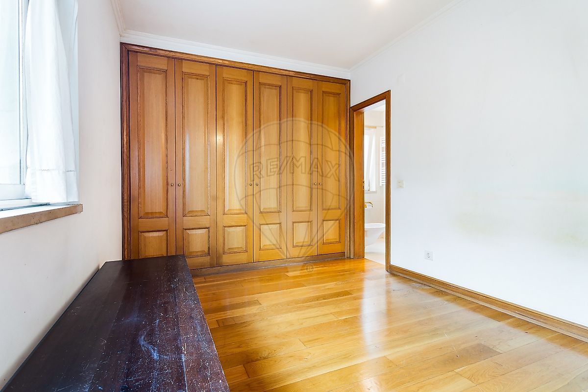 listing 123841187-6 picture-0