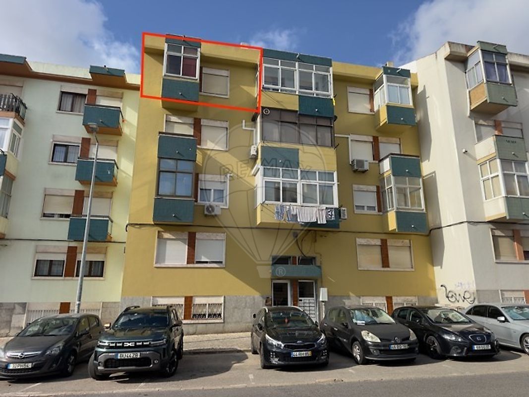 Apartamento T2 à venda em Odivelas