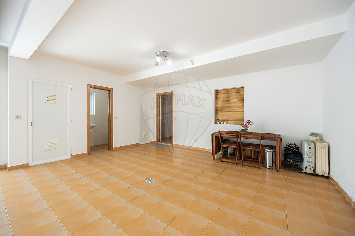 listing 123851086-63 picture-0
