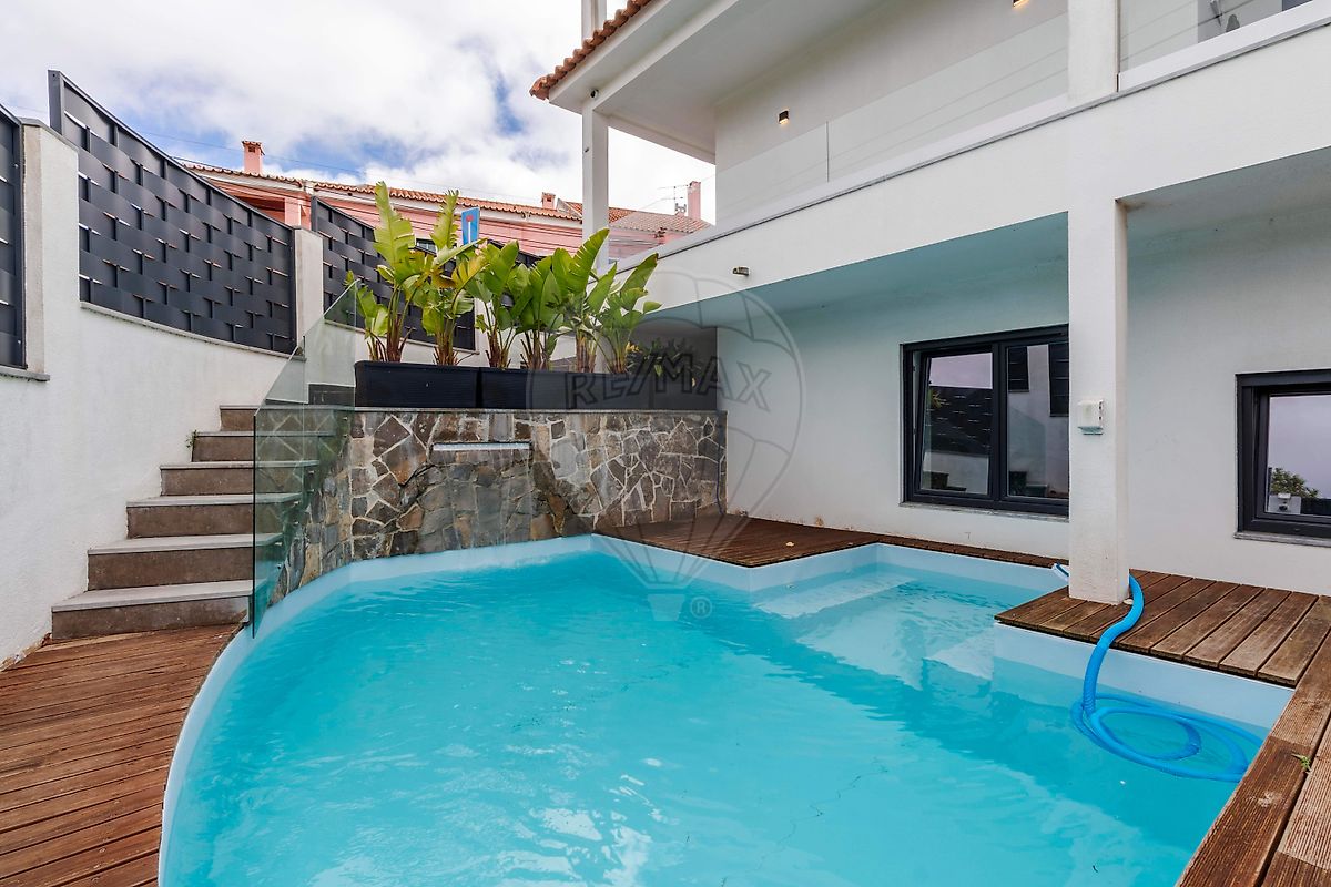 Moradia T5 à venda em Sintra