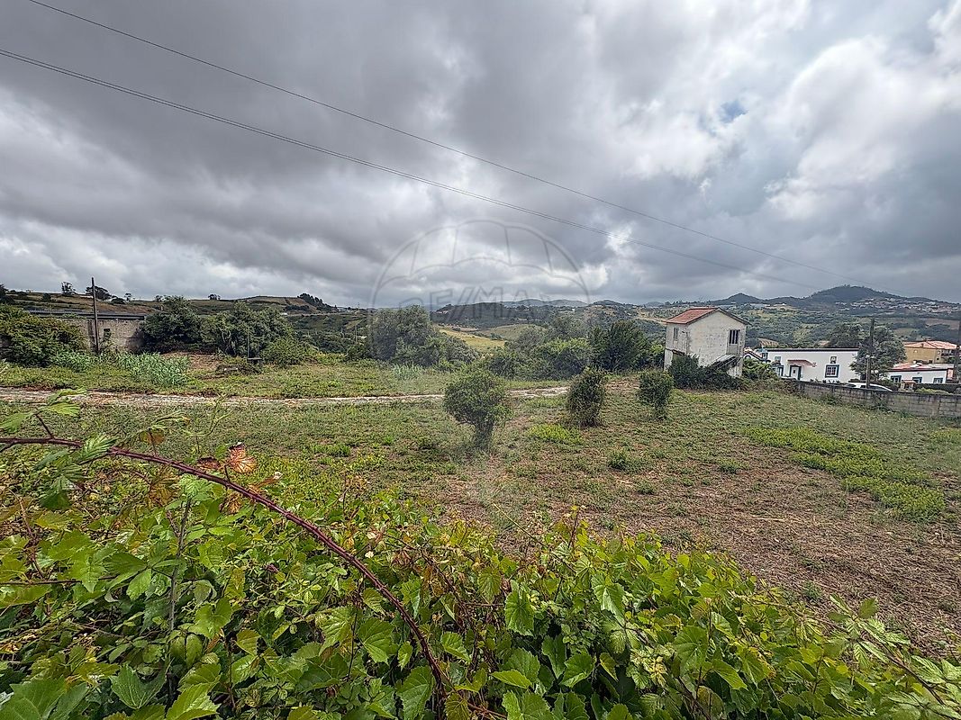 Terreno - Sapataria, Sobral de Monte Agraço, Lisboa